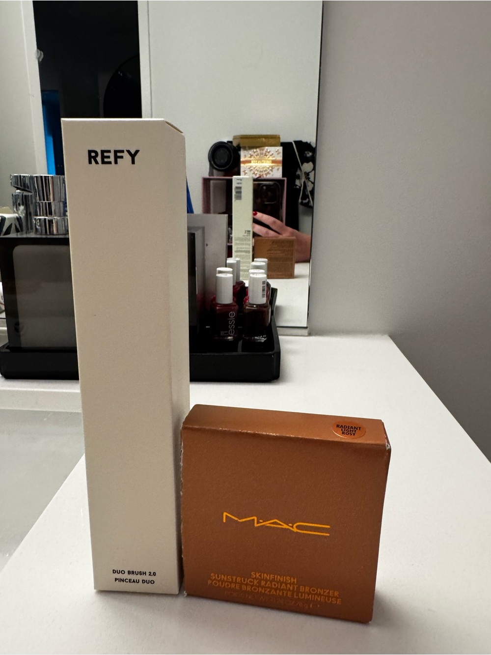 REFY Duo Brush 2.0 & MAC Skinfinish Bronzer
